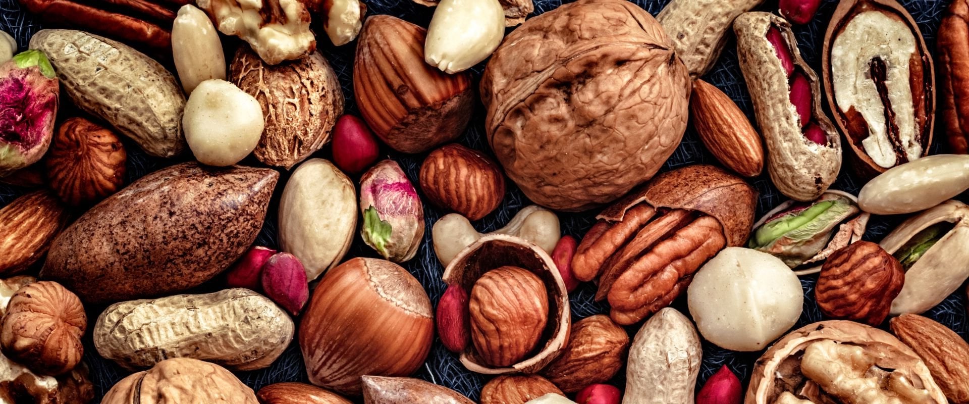 Exploring Nuts: A Look at the Different Types and Their Benefits